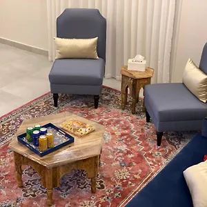 شقة العز جدة